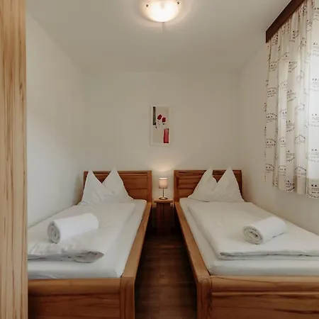 Stangl Apartment *
