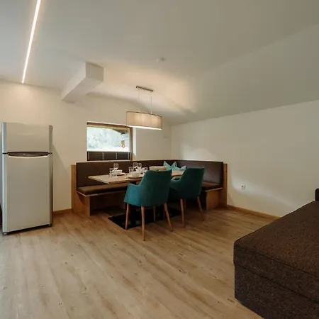 Stangl Apartment